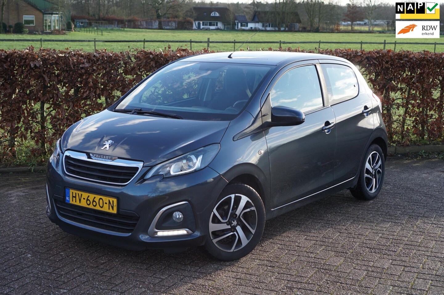 Peugeot 108 - 1.0 e-VTi Allure|2e Eigenaar|Airco|Multimedia Scherm - AutoWereld.nl