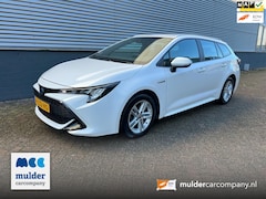 Toyota Corolla Touring Sports - 1.8 Hybrid Active Trekhaak / Dealer onderhouden / Adaptive cruise / MCC / Gouda