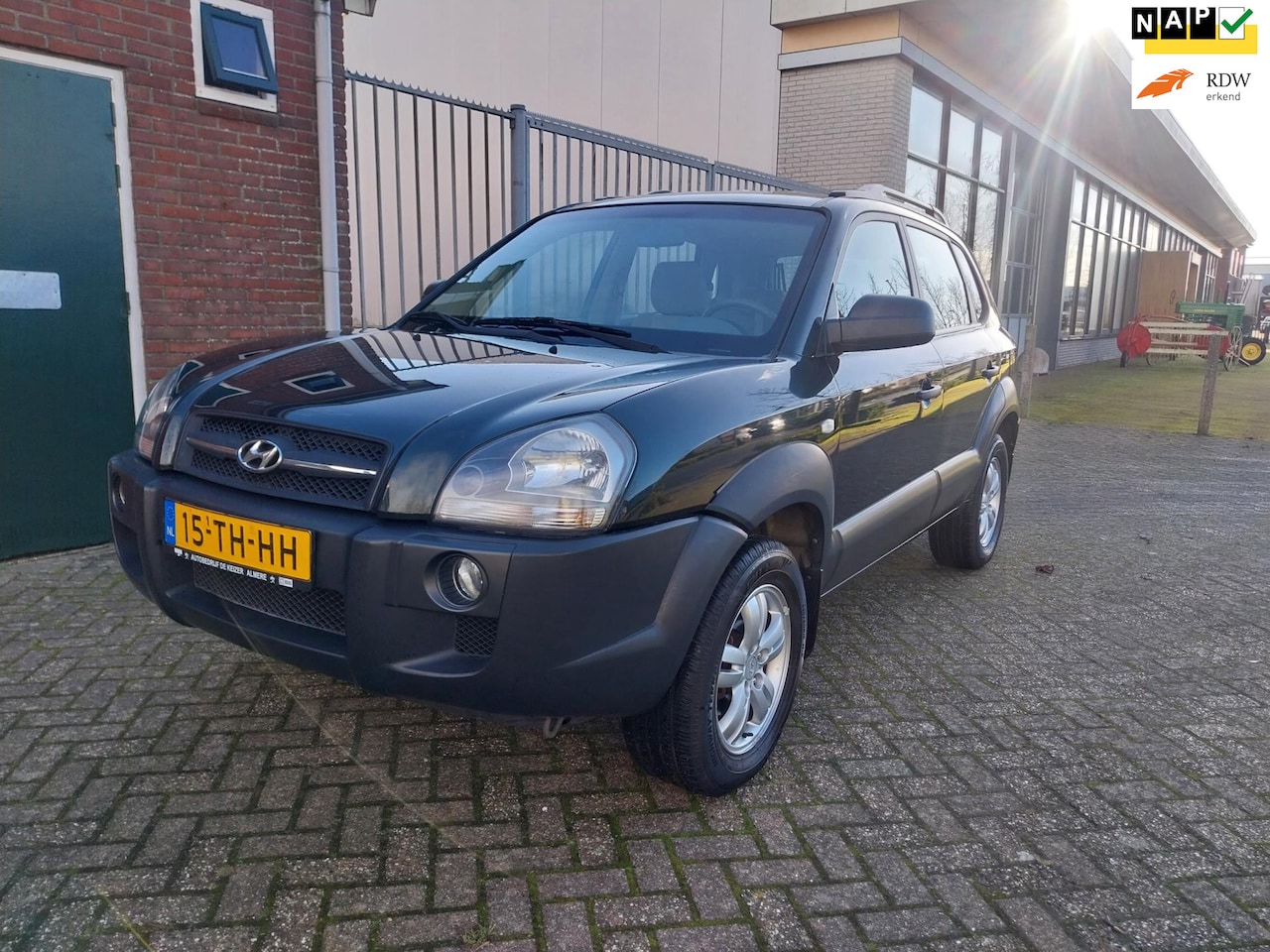 Hyundai Tucson - 2.0i Active // Cruise Control // Zeer Nette Auto! - AutoWereld.nl