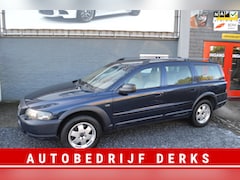 Volvo XC70 - 2.5 T Geartronic Comfort Line Aut Airco Leer 4x4 Trekhaak