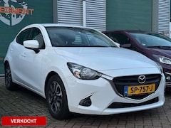 Mazda 2 - 2 1.5 Skyactiv-G Dynamic+ / Navi / Parkeersens. / Trekhaak / Carplay