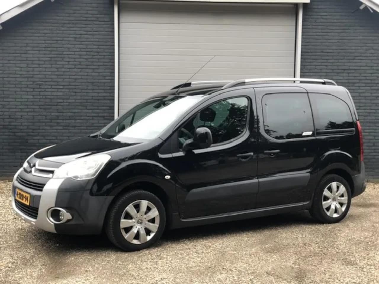 Citroën Berlingo - 1.6 HDIF XTR Multispace - AutoWereld.nl