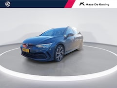 Volkswagen Golf - 1.5 eTSI R-Line Business+ 150PK l 18" Bergamo l Panoramadak l Afneembare trekhaak l Stoel