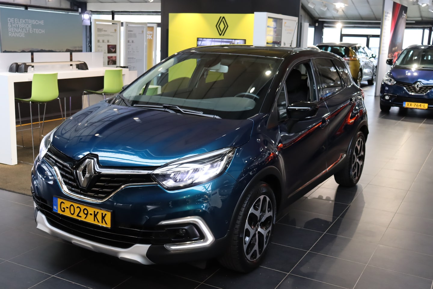 Renault Captur - TCe 150pk EDC Automaat Intens - AutoWereld.nl