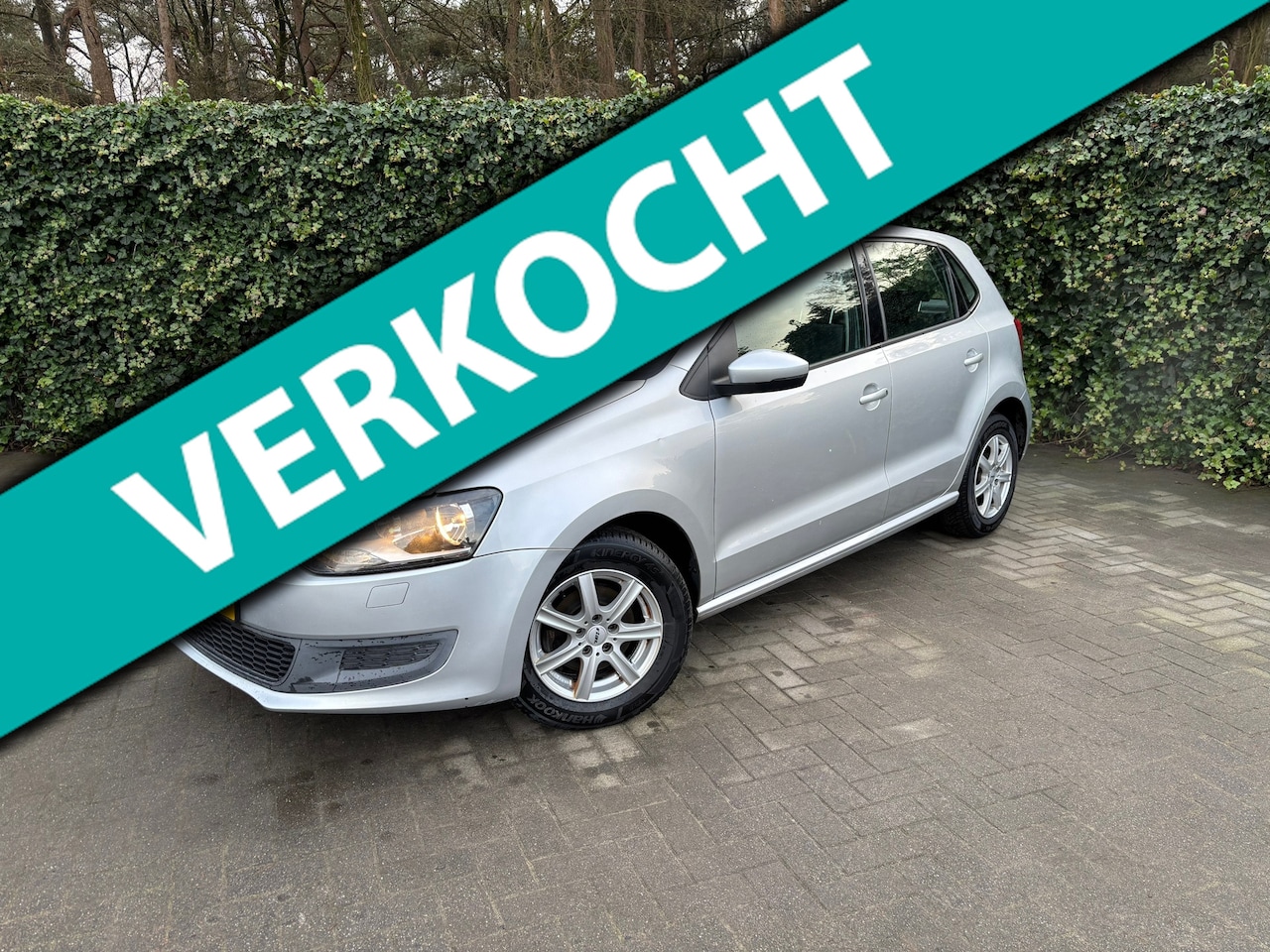 Volkswagen Polo - 1.2-12V Comfortline | NAVI | Parkeersensoren | Clima | Stoelverwarming | In zeer nette sta - AutoWereld.nl