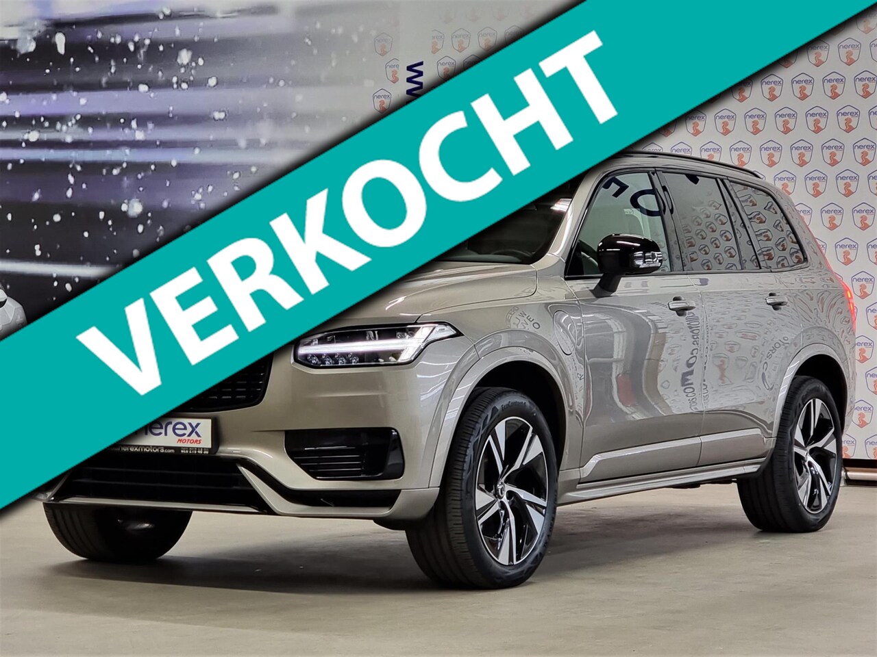 Volvo XC90 - 2.0 T8 Recharge AWD R-Design/PANO/CAM/PILOT ASSIST/TREKHAAK - AutoWereld.nl