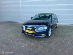 Audi A3 Sportback - 1.2 TFSI Attraction Advance Dealer onderh