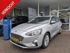 Ford Focus Wagon - 125pk EcoBoost Hybrid Titanium Navi Camera Winter pack Dodehoek detectie Keyless Wagon