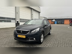 Peugeot 2008 - 1.2 PureT. Signature