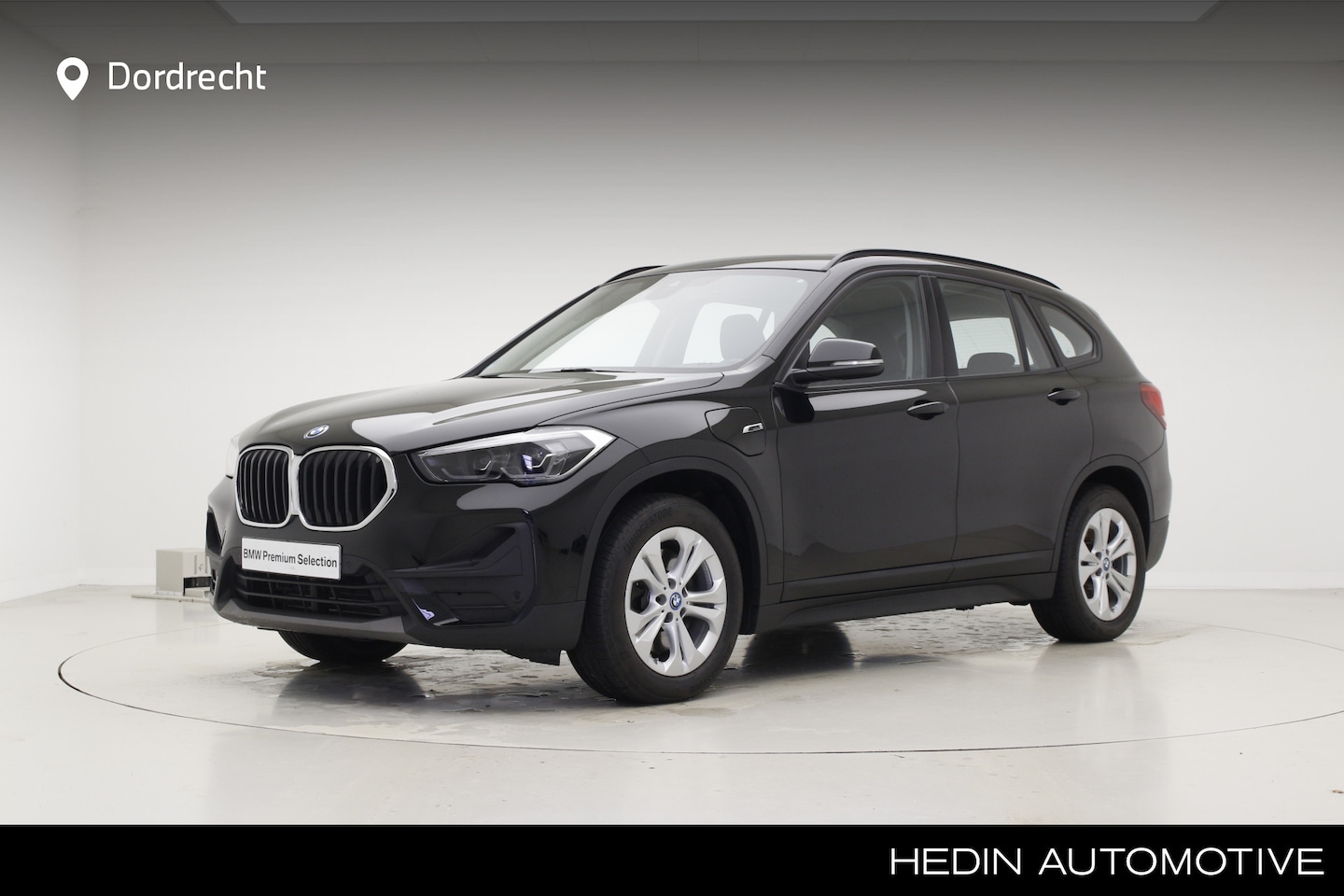 BMW X1 - xDrive25e | Panorama | Stoelverwarming | Comfort Acces | - AutoWereld.nl