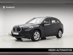 BMW X1 - xDrive25e | Panorama | Stoelverwarming | Comfort Acces |