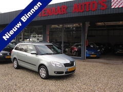 Skoda Fabia Combi - 1.2-12V Tour zeer mooi met cruise control apk 05-09-2025