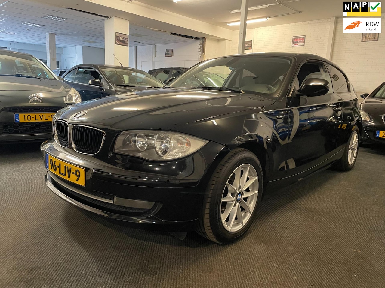 BMW 1-serie - 116i Business Line/Dealer onderhouden/Apk nw - AutoWereld.nl