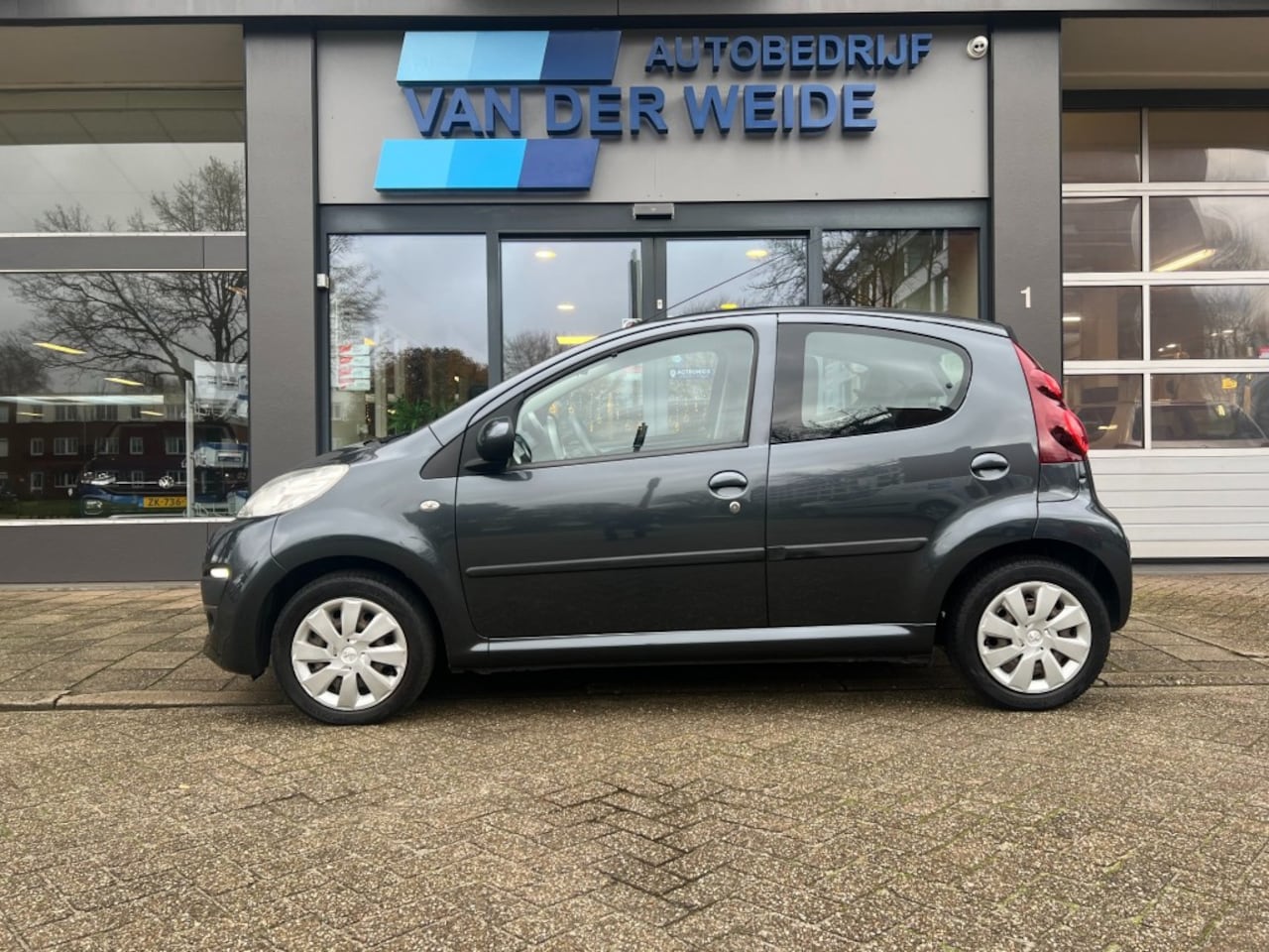 Peugeot 107 - 1.0 Active 1.0 ACTIVE - AutoWereld.nl