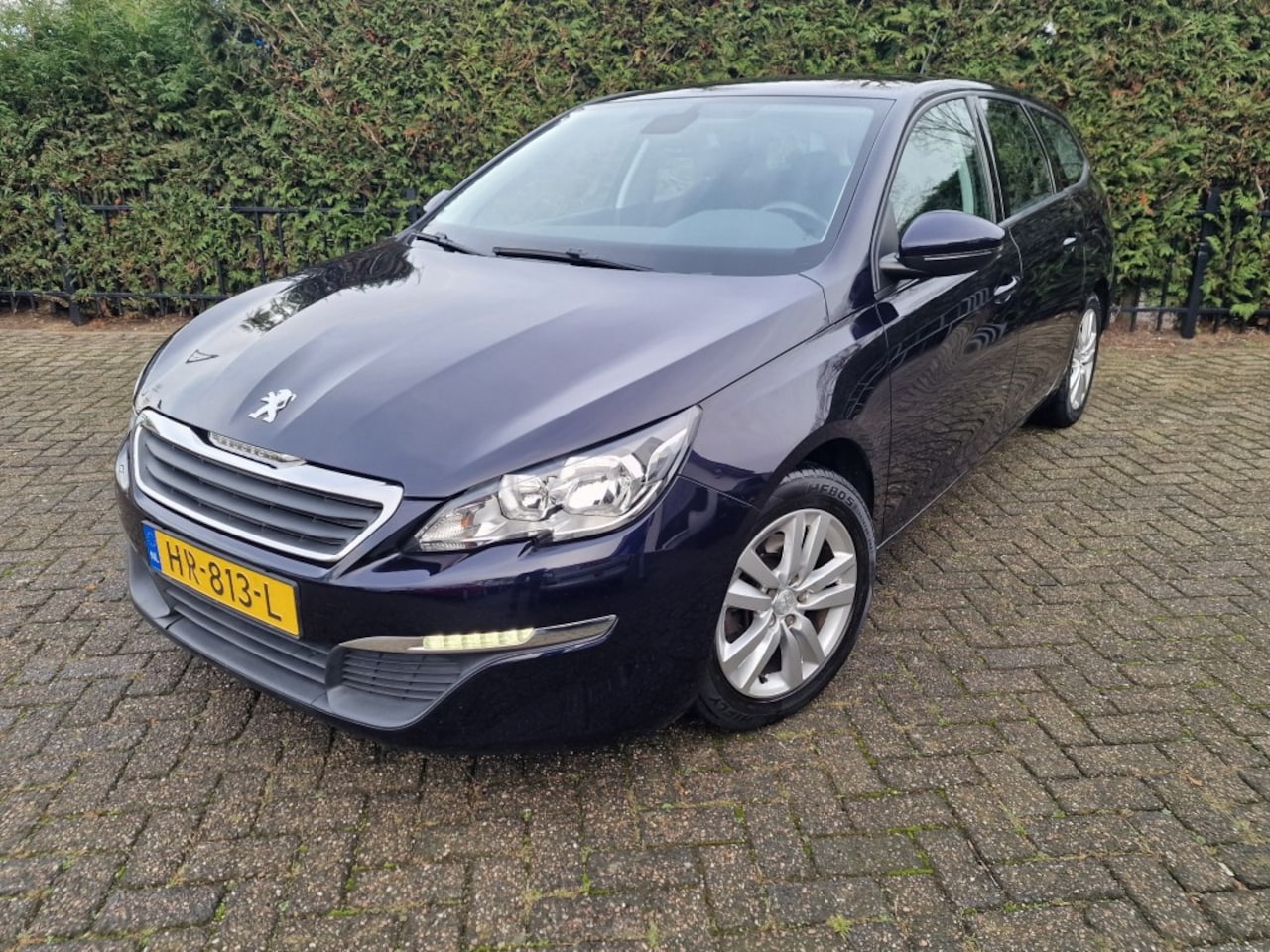 Peugeot 308 - SW 1.6 BlueHDI Lage km stand! Nieuwe onderhoudsbeurt - AutoWereld.nl