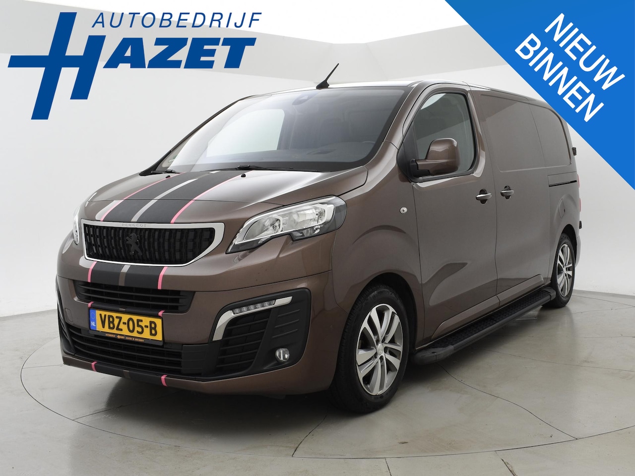 Peugeot Expert - 2.0 BLUEHDI 180 PK AUT. SPORT PREMIUM + 2 SCHUIFDEUREN | HEAD-UP | CAMERA | TREEPLANKEN - AutoWereld.nl