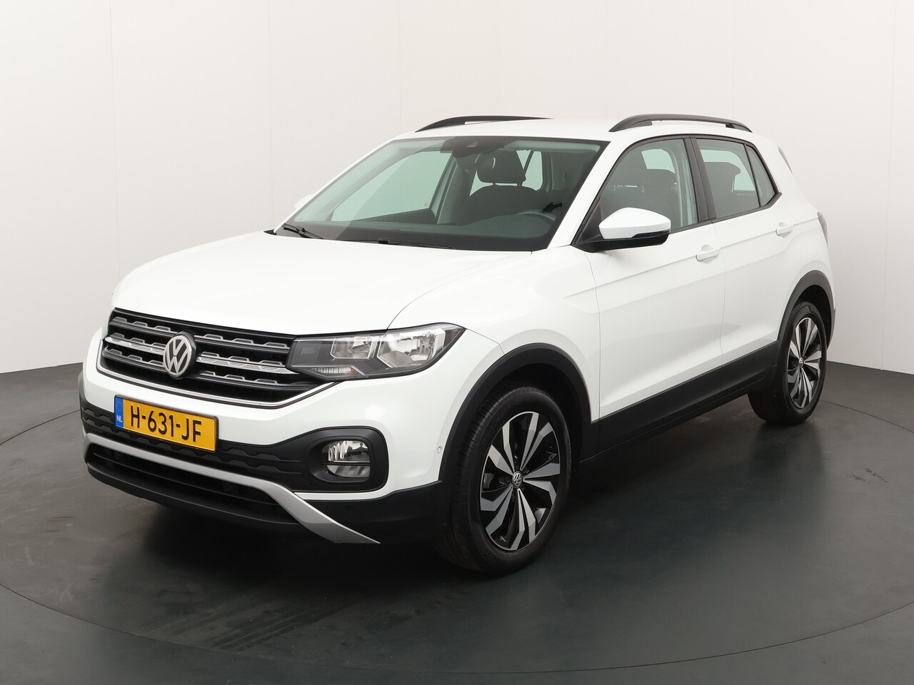 Volkswagen T-Cross - 1.0 TSI Life Automatische airco, cruise controle, connected service, parkeersensoren voor - AutoWereld.nl