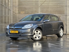 Opel Astra - 1.6 EDITION AIRCO/NAVIGATIE LAGE KM