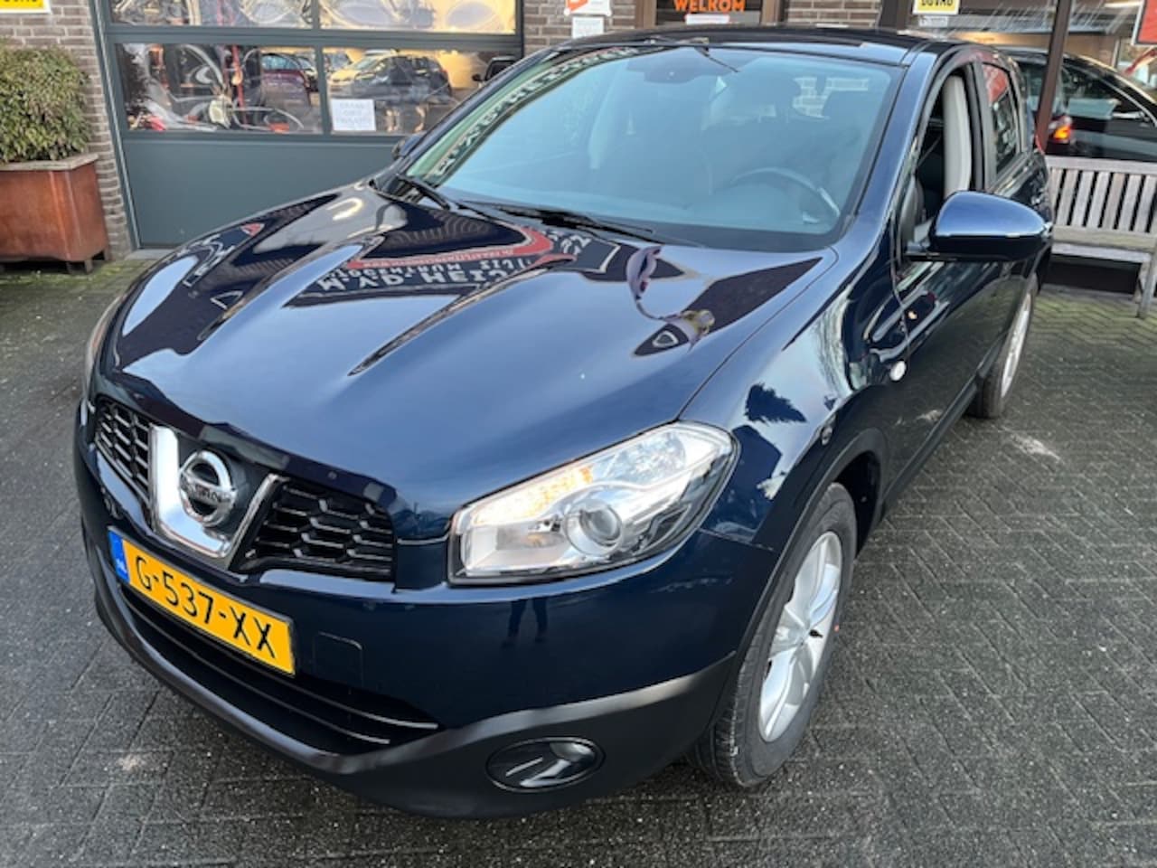 Nissan Qashqai - 2.0 4WD CVT MY2010 - AutoWereld.nl