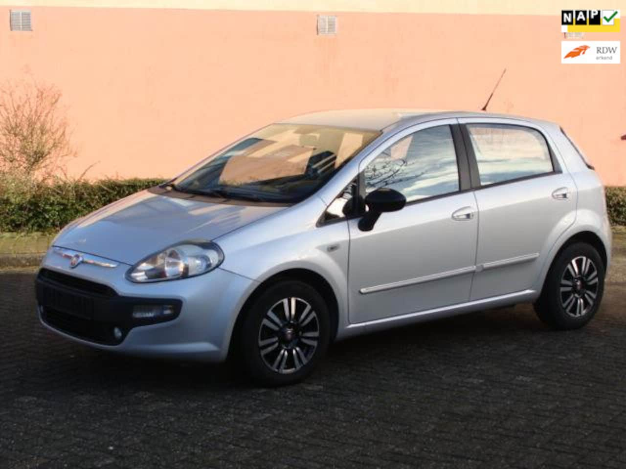 Fiat Punto Evo - 0.9 TwinAir Easy 0.9 TwinAir Easy - AutoWereld.nl