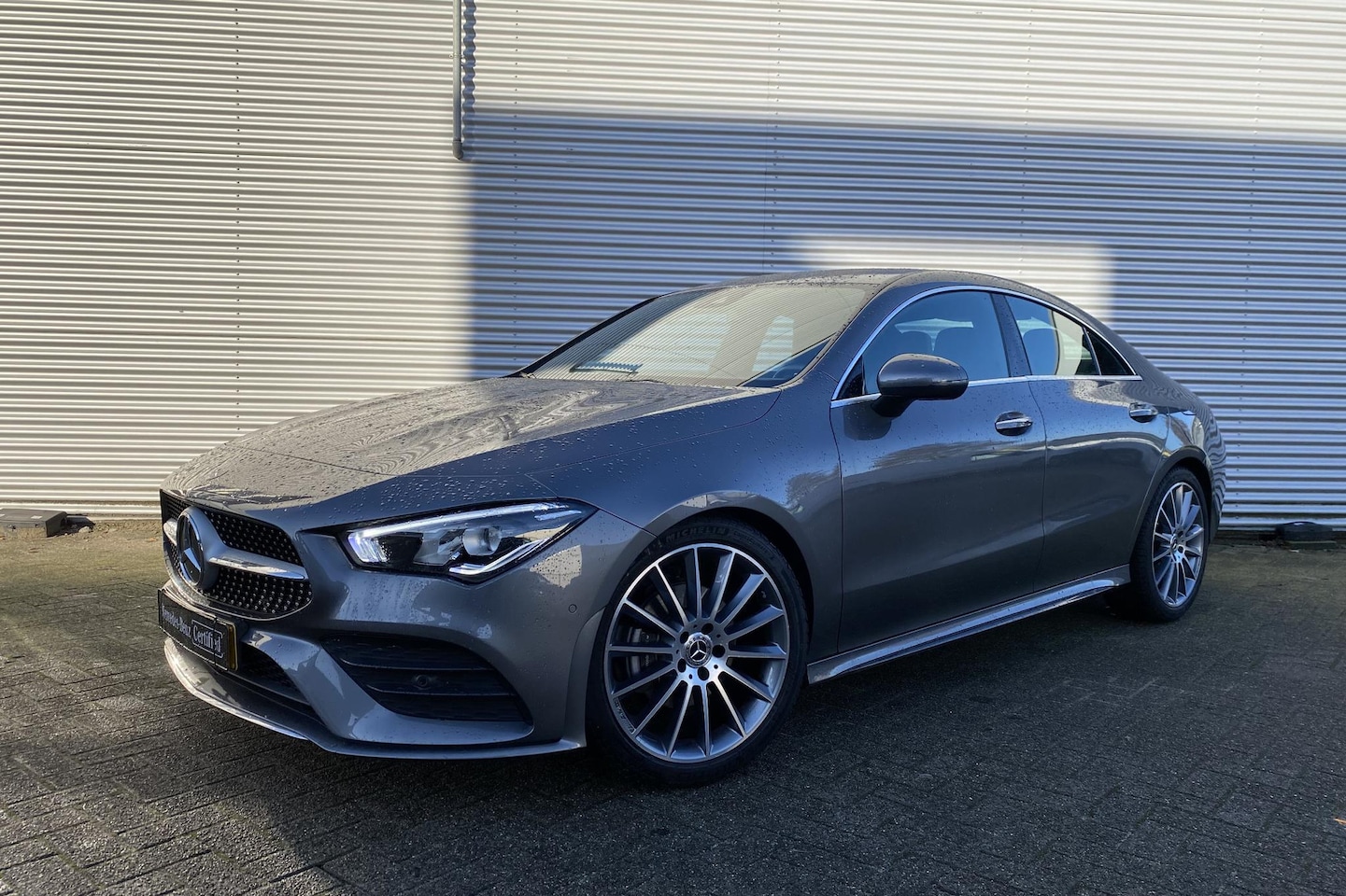 Mercedes-Benz CLA-Klasse - CLA 180 Coupé Automaat AMG Line | Premium Pakket | Advanced Sound System | Sfeerverlichtin - AutoWereld.nl