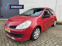 Renault Clio - 1.2 16V Authentique OUTLET AUTO