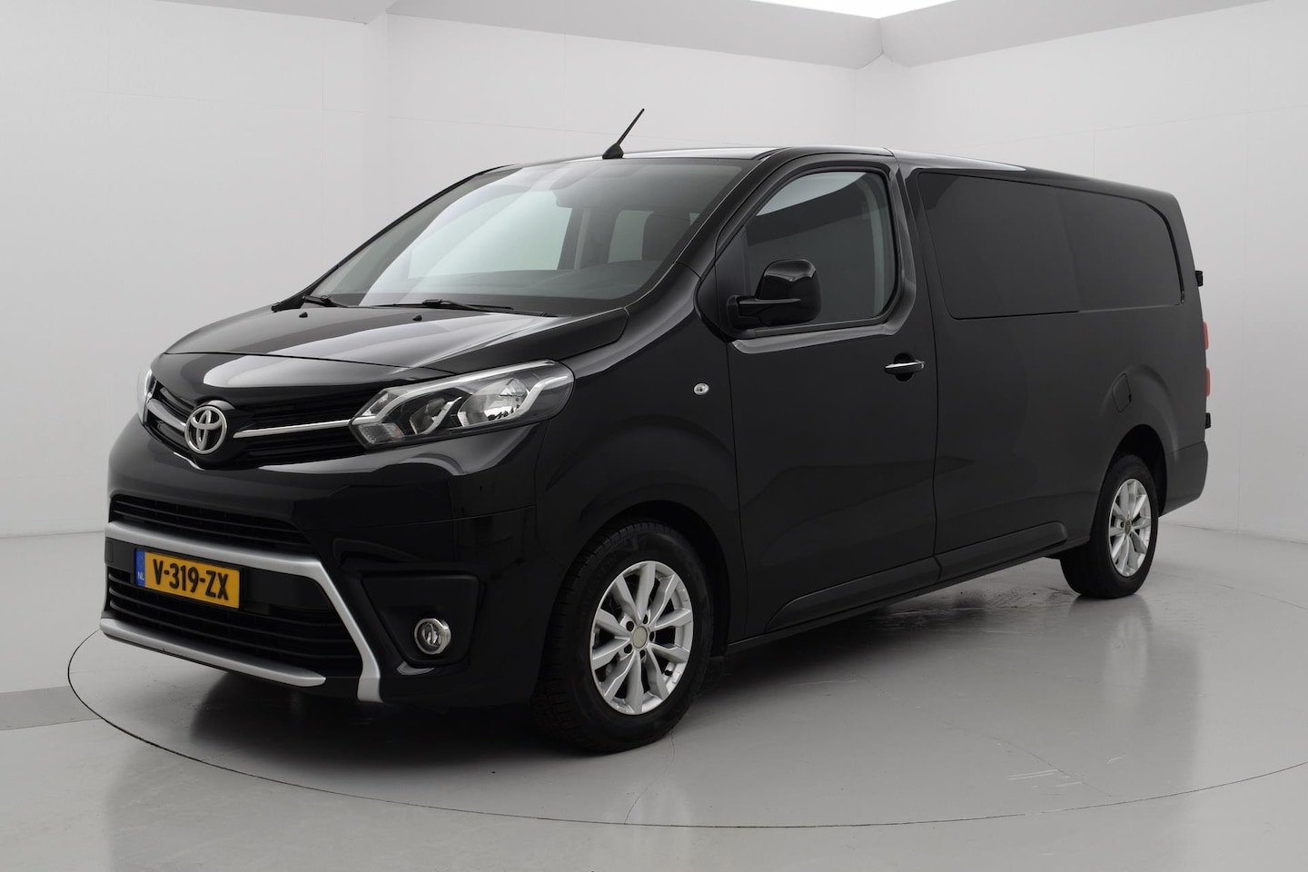 Toyota ProAce - 2.0 D-4D 177pk Professional DC Automaat Navigatie - AutoWereld.nl