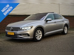 Volkswagen Passat - 1.5 TSI 150PK Facelift/Panodak/Trekhaak /Rijklaarprijs