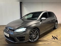 Volkswagen Golf - 2.0 TSI R 4Motion KEYLESS PANO