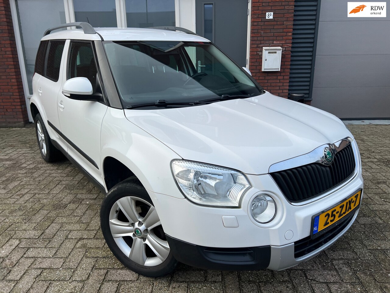 Skoda Yeti - 1.2 TSI Tour / Navi / PDC / Clima / NAP - AutoWereld.nl