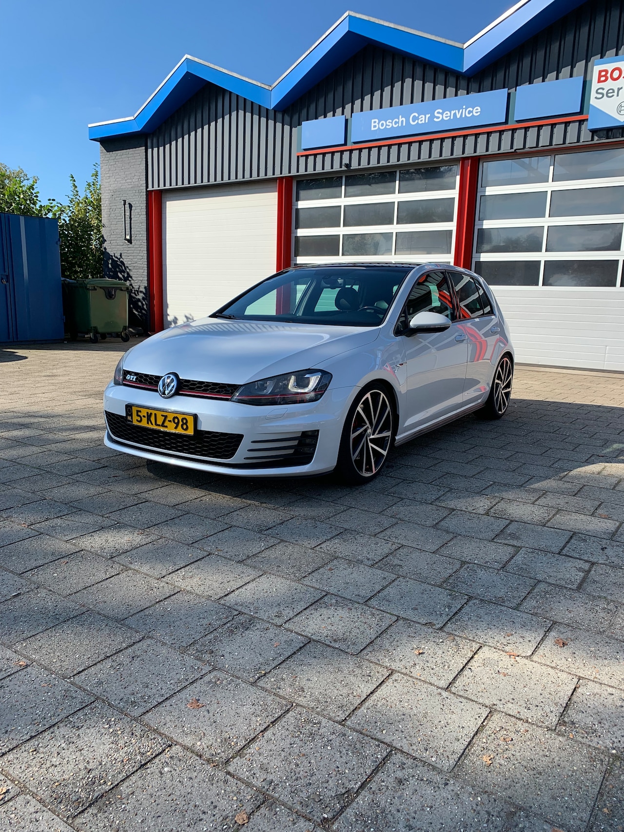 Volkswagen Golf - 2.0 TSI GTI Performance LEDER|STOELVERWARMING - AutoWereld.nl