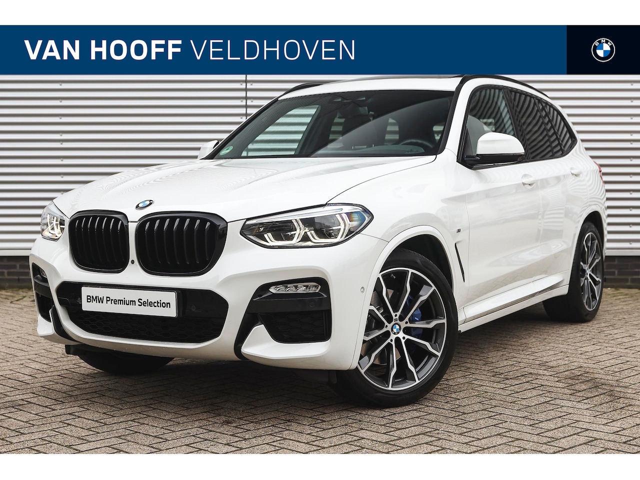 BMW X3 - xDrive30i M Sport Automaat / Panoramadak / Sportstoelen / Adaptieve LED / Parking Assistan - AutoWereld.nl