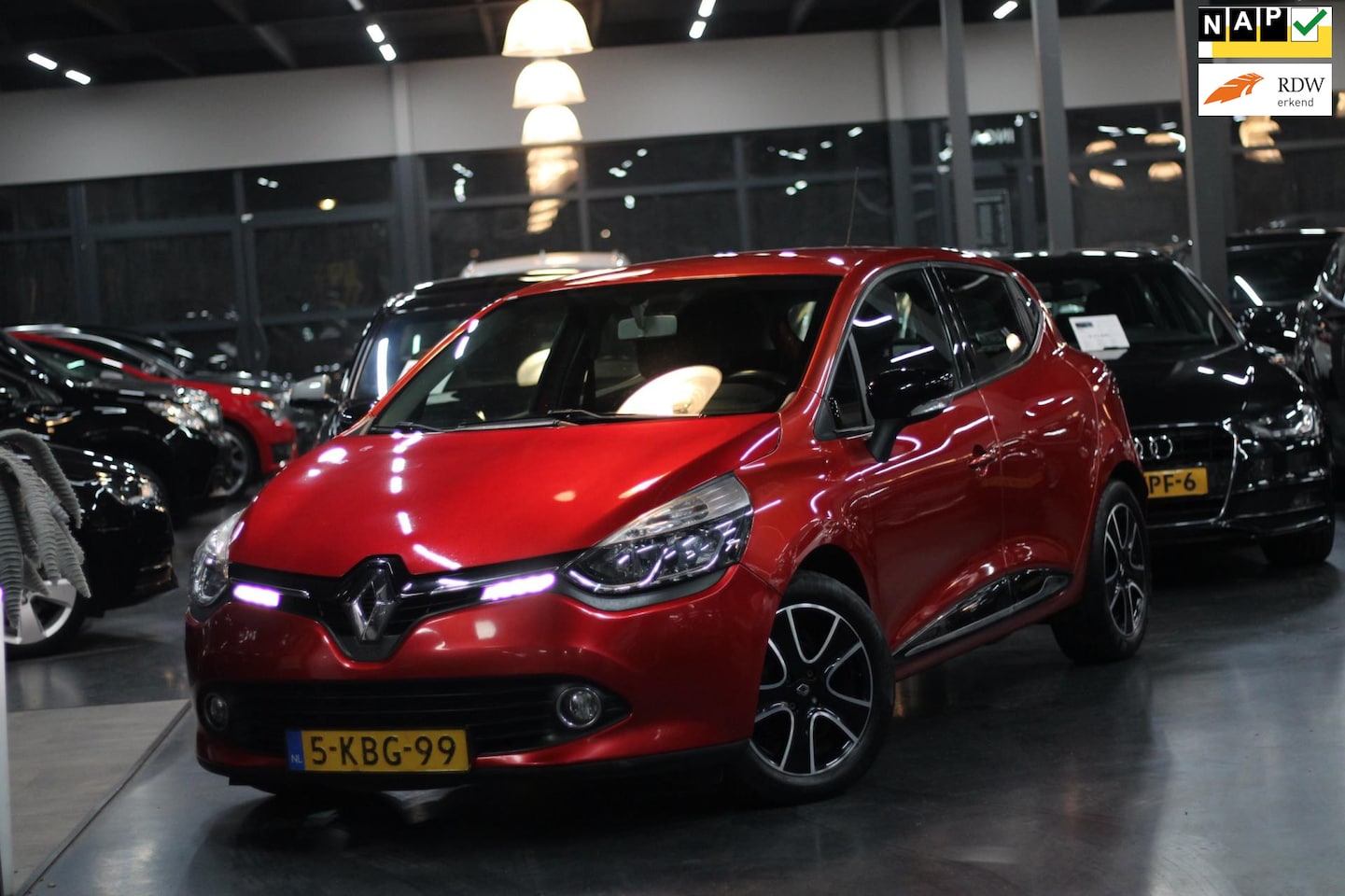 Renault Clio - 0.9 TCe Expression| CRUISCNTRL | TREKHAAK | NAVI | - AutoWereld.nl