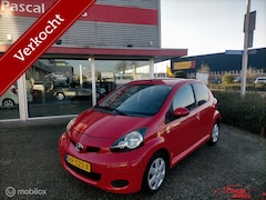 Toyota Aygo - 1.0-12V Airco apk met steekproef