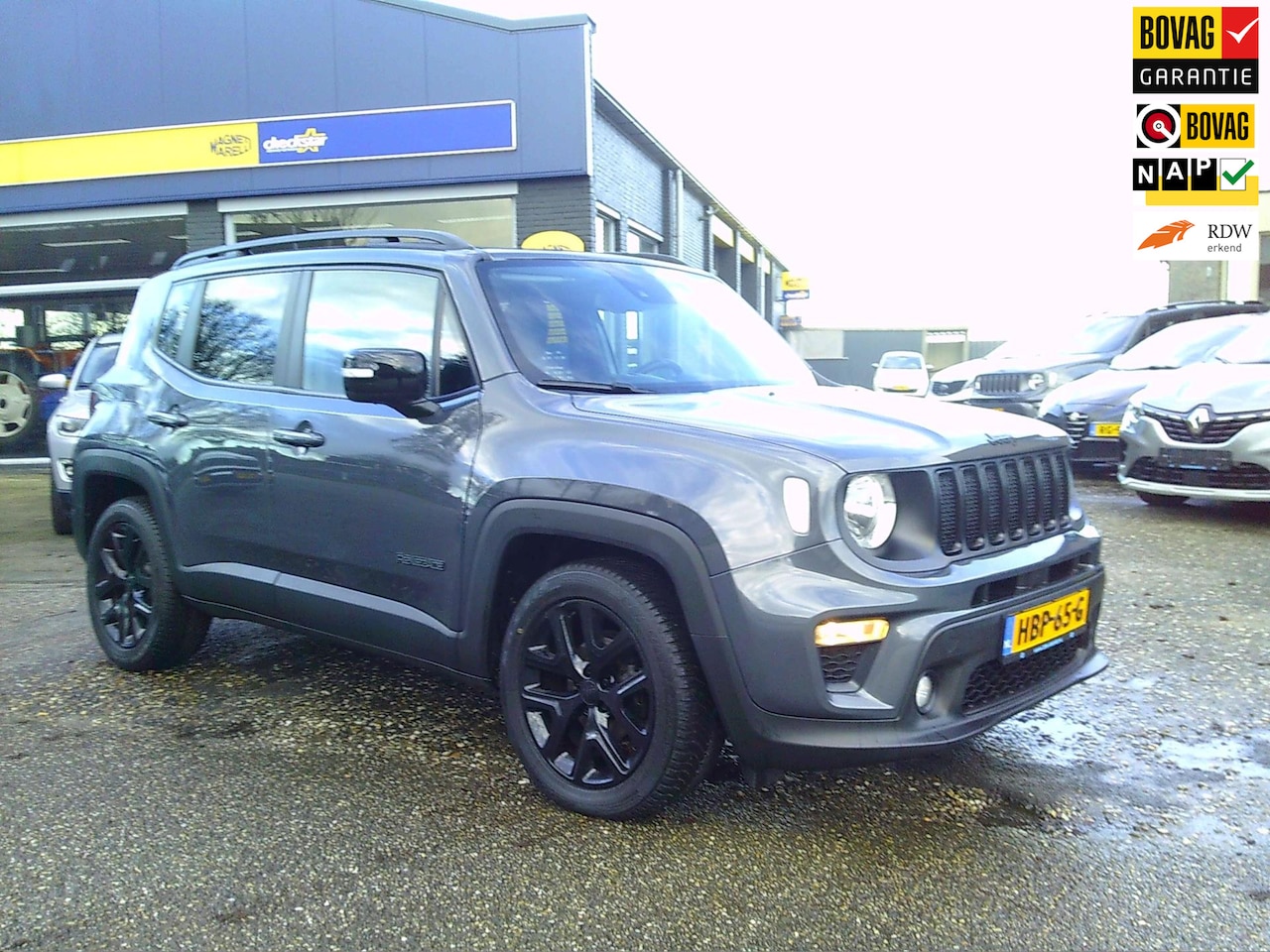 Jeep Renegade - 1.0T Nighteagle / panoramadak / rijklaarprijs - AutoWereld.nl