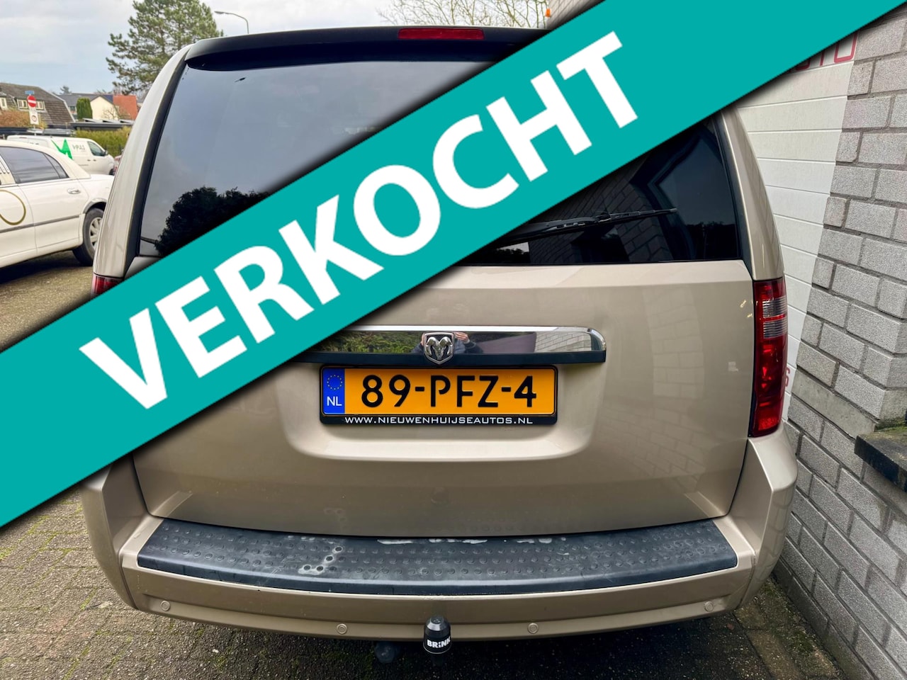 Dodge Grand Caravan - 3.8 V6 automaat, Stow ‘n Go, 7 persoons, full option! - AutoWereld.nl