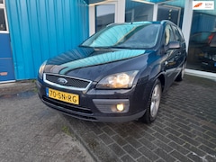 Ford Focus Wagon - 1.6-16V Futura