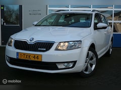 Skoda Octavia Combi - 1.6 TDI Greenline ECC/NAVIGATIE/PDC/LMV