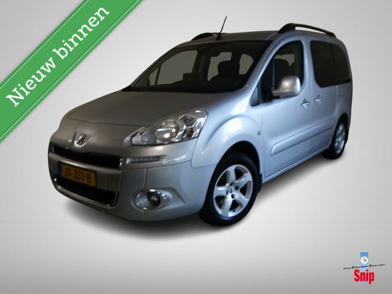 Peugeot Partner Tepee - 1.6 VTi Access 1.6 VTi Access - AutoWereld.nl