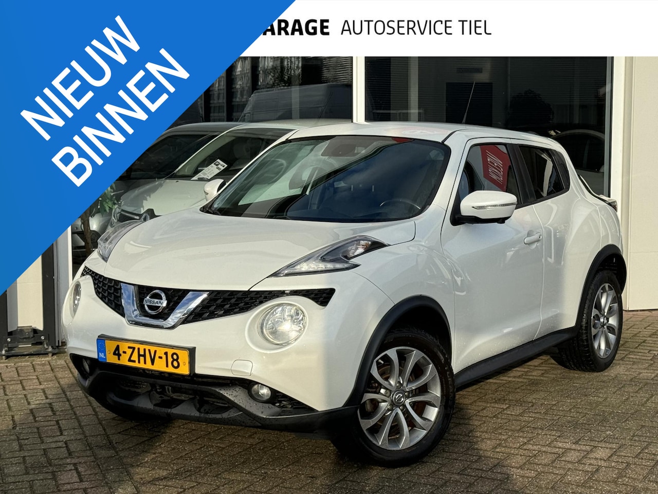 Nissan Juke - 1.6 Connect Edition Automaat, Navigatie, Trekhaak, 360" Camera, Climate control, Cruise co - AutoWereld.nl