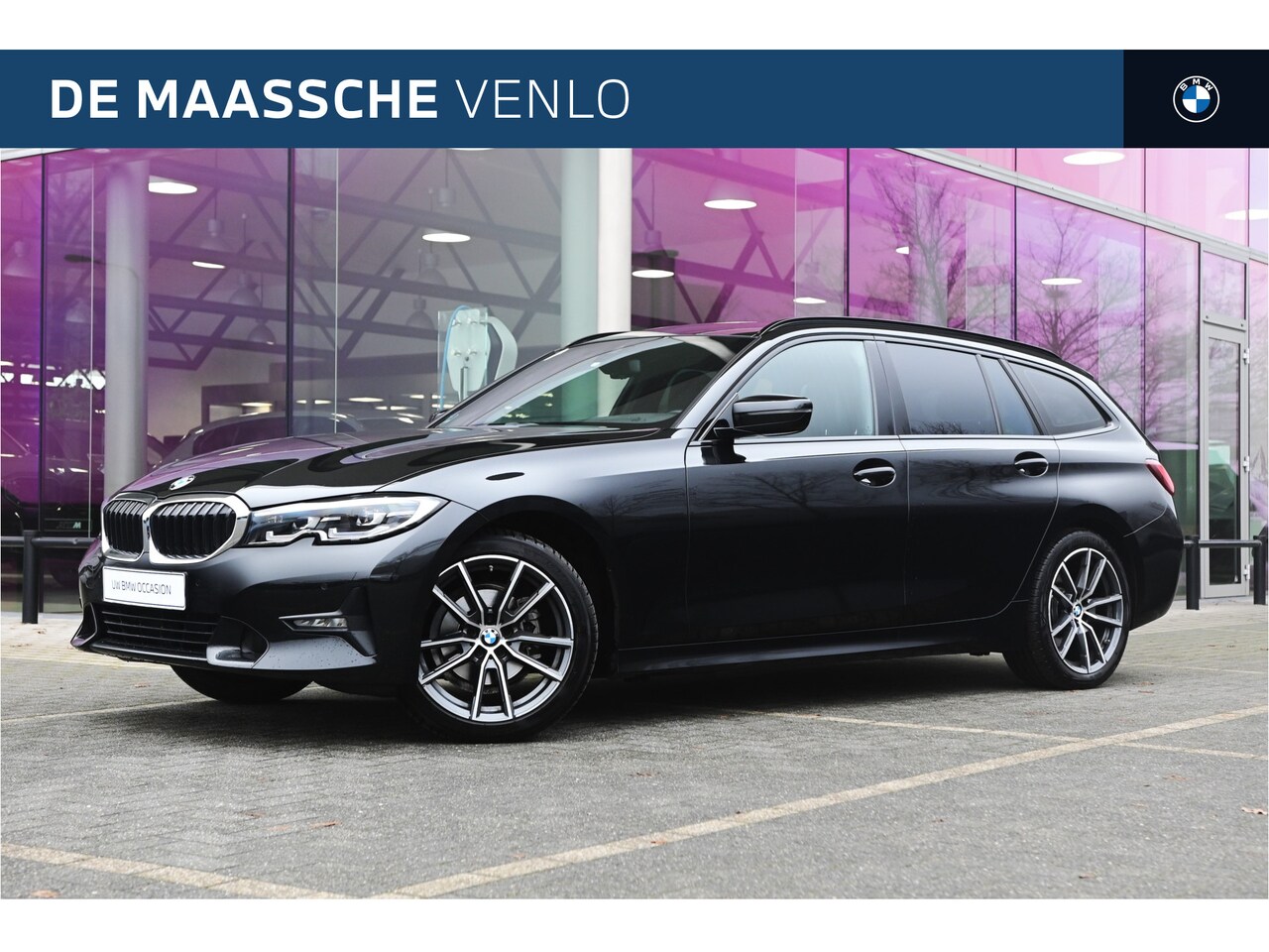 BMW 3-serie Touring - 318i High Executive Sport Line Automaat / Sportstoelen / LED / Cruise Control / PDC / Live - AutoWereld.nl