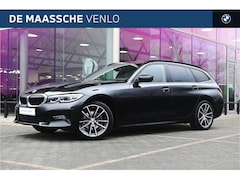 BMW 3-serie Touring - 318i High Executive Sport Line Automaat / Sportstoelen / LED / Cruise Control / PDC / Live