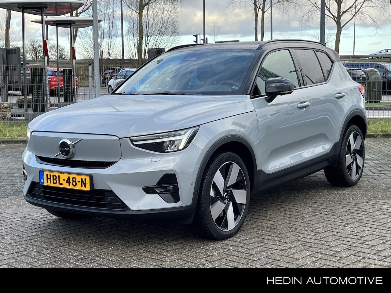 Volvo XC40 - Single Motor Extended Range Ultimate 82 kWh | Panoramadak elektrisch | Google Services | E - AutoWereld.nl