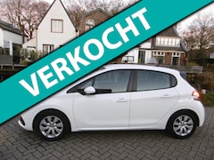 Peugeot 208 - 1.2 PureTech 1e eig. Airco Cruise Navi Carplay Trekhaak 144.000km NAP