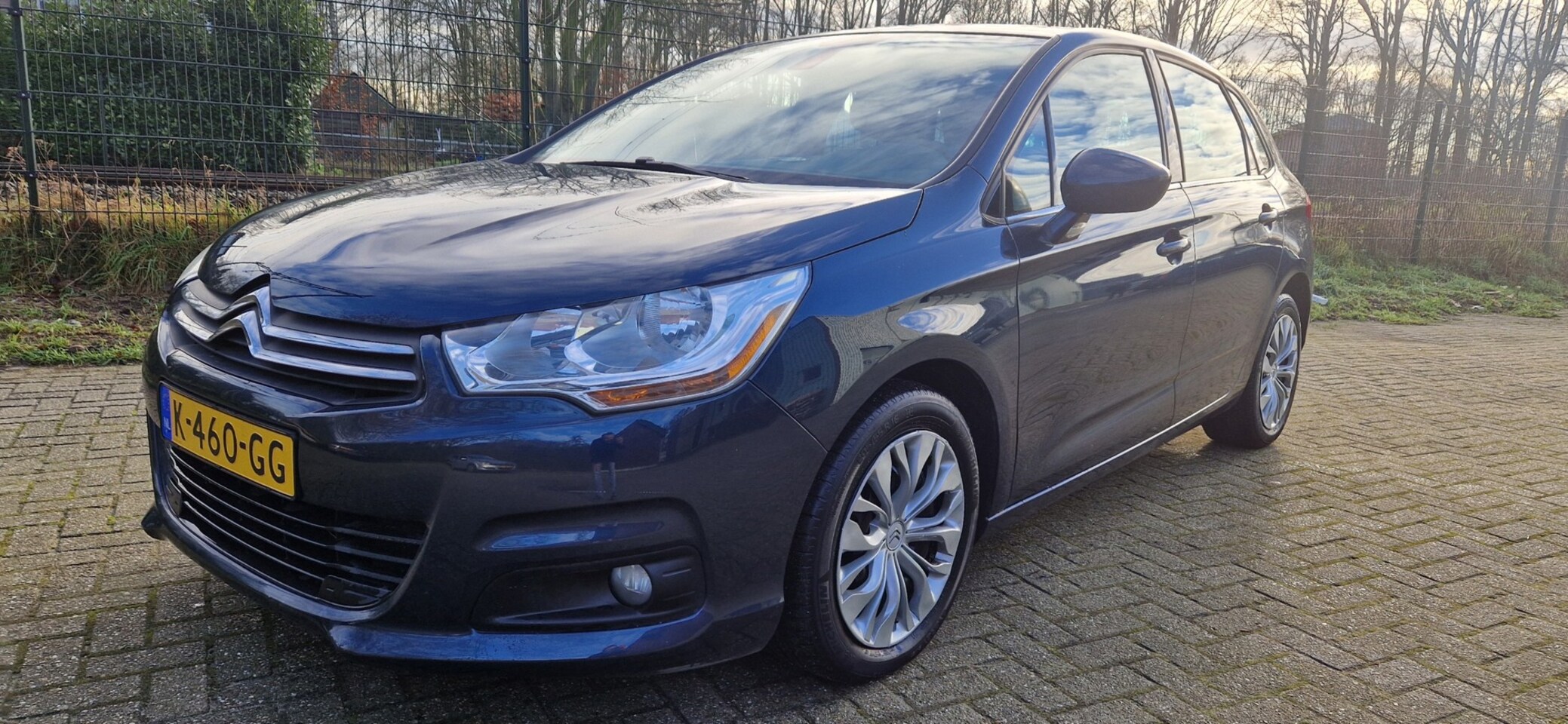 Citroën C4 - 1.6 VTi Tendance. AUTOMAAT - AutoWereld.nl