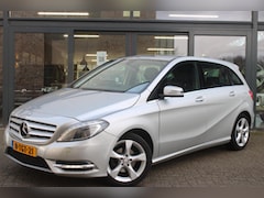 Mercedes-Benz B-klasse - 180 Ambition | Trekhaak 1200kg | Parkeersensoren | Cruise Control | Telefoonvoorbereiding