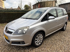 Opel Zafira - 1.8 Temptation