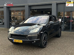 Porsche Cayenne - 4.8 S PANO|STOEL+STUURVW|LINEASS|TREKHAAK|NAP