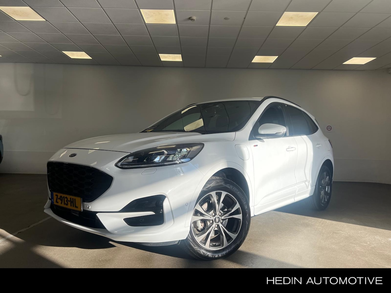 Ford Kuga - 2.5 PHEV ST-Line X | Adaptieve Cruise | Blind Spot | Camera's | Winter Pack - AutoWereld.nl