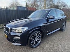 BMW X3 - xDrive30d High Executive M-Sport Carplay/Pano/LED